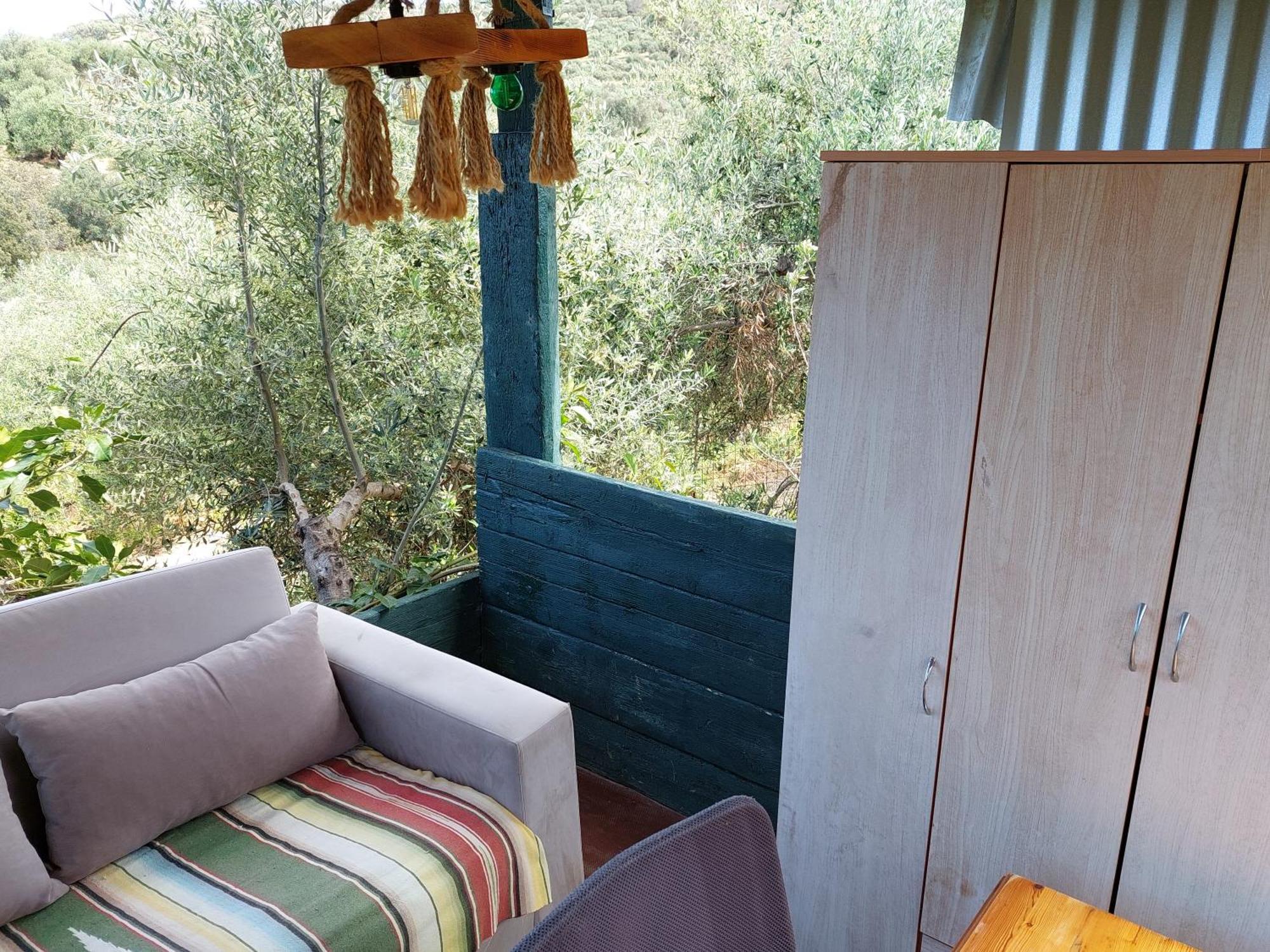 Apartmán Sofiana'S Garden Retreat With Private Pool Dhrapaniás Pokoj fotografie
