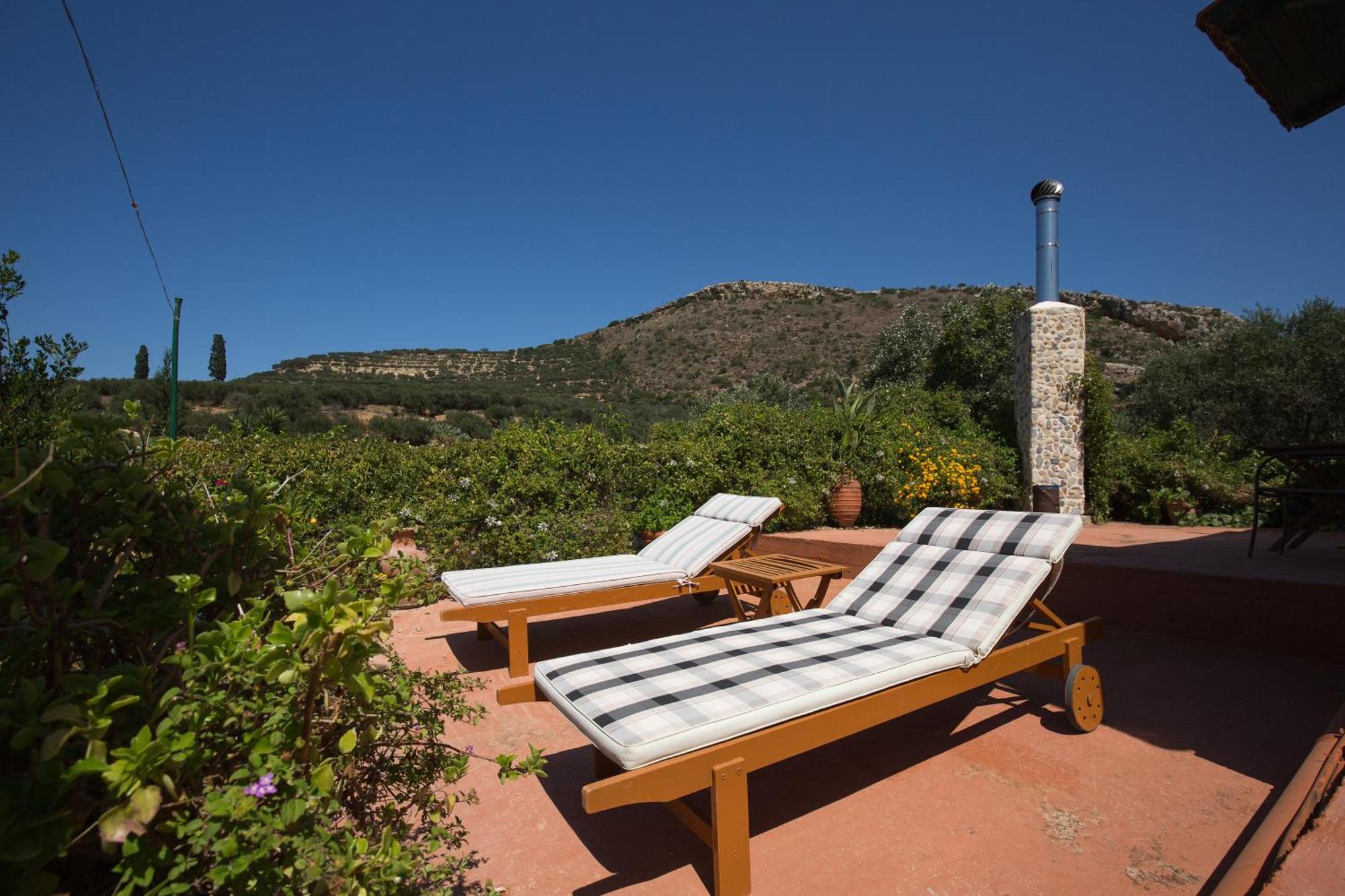 Apartmán Sofiana'S Garden Retreat With Private Pool Dhrapaniás Exteriér fotografie