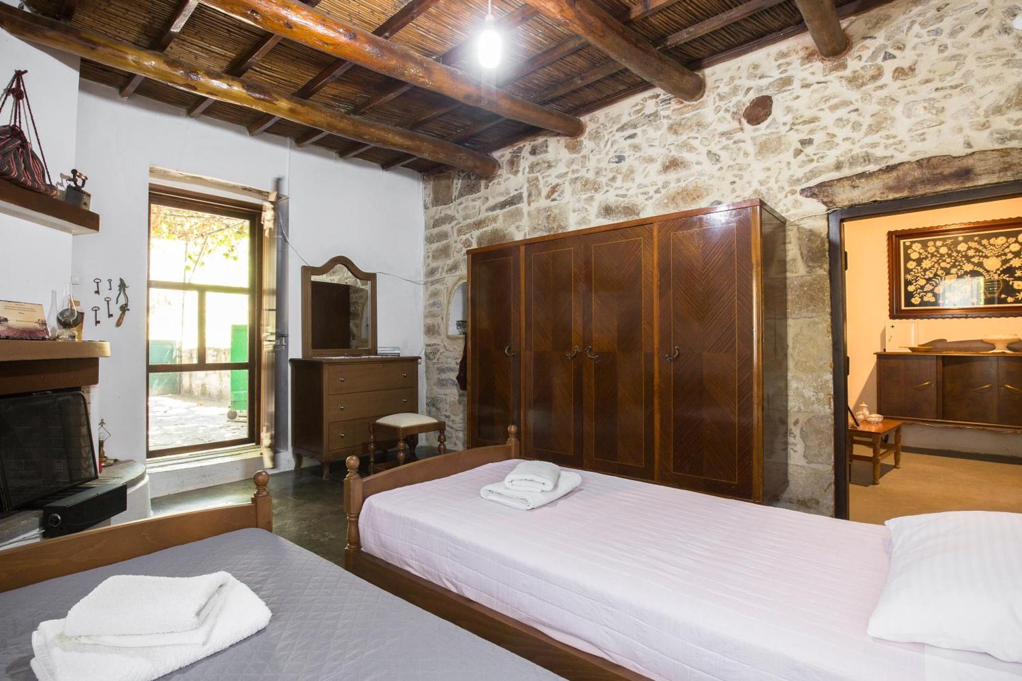 Apartmán Sofiana'S Garden Retreat With Private Pool Dhrapaniás Exteriér fotografie