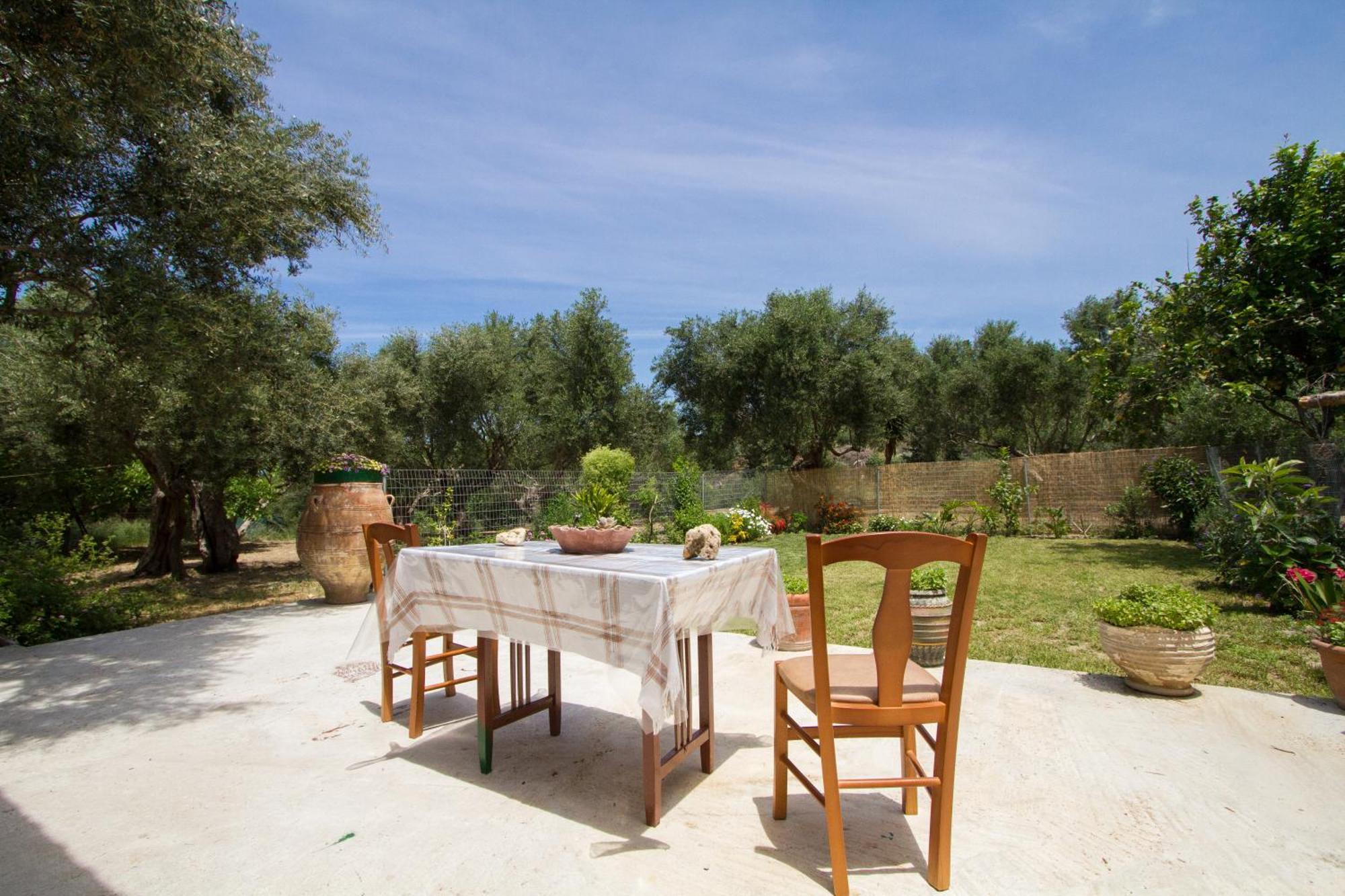 Apartmán Sofiana'S Garden Retreat With Private Pool Dhrapaniás Exteriér fotografie